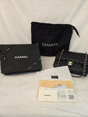 Faux Women’s Classic Black Quilted Shoulder Bag Gold Hardward Box Docs Dustbag